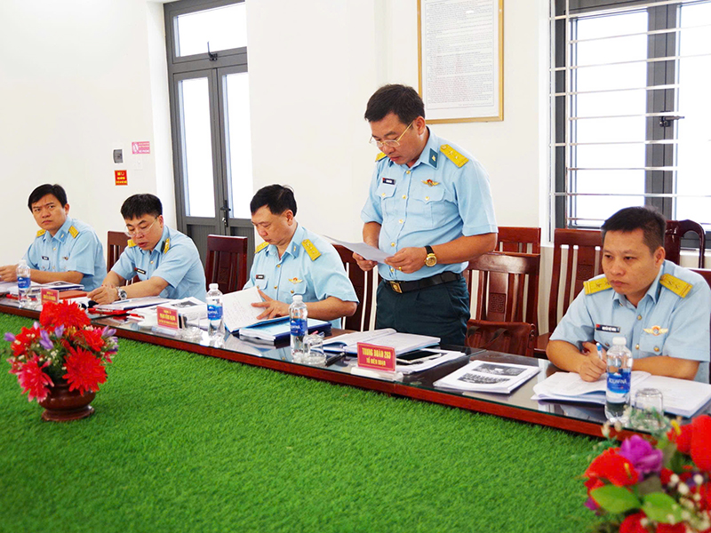 Qu&acirc;n chủng Ph&ograve;ng kh&ocirc;ng - Kh&ocirc;ng qu&acirc;n nghiệm thu đề t&agrave;i &ldquo;Lịch sử Trung đo&agrave;n T&ecirc;n lửa 261&rdquo; v&agrave; &ldquo;Lịch sử Trung đo&agrave;n T&ecirc;n lửa 263&rdquo;