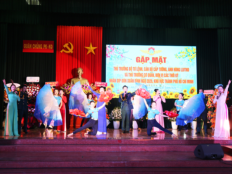 Gặp mặt Thủ trưởng Bộ Tư lệnh, cán bộ cấp tướng, Anh hùng LLVTND và các thế hệ cán bộ Quân chủng PK-KQ các thời kỳ nhân dịp đón xuân Bính Ngọ 2026, khu vực TP Hồ Chí Minh