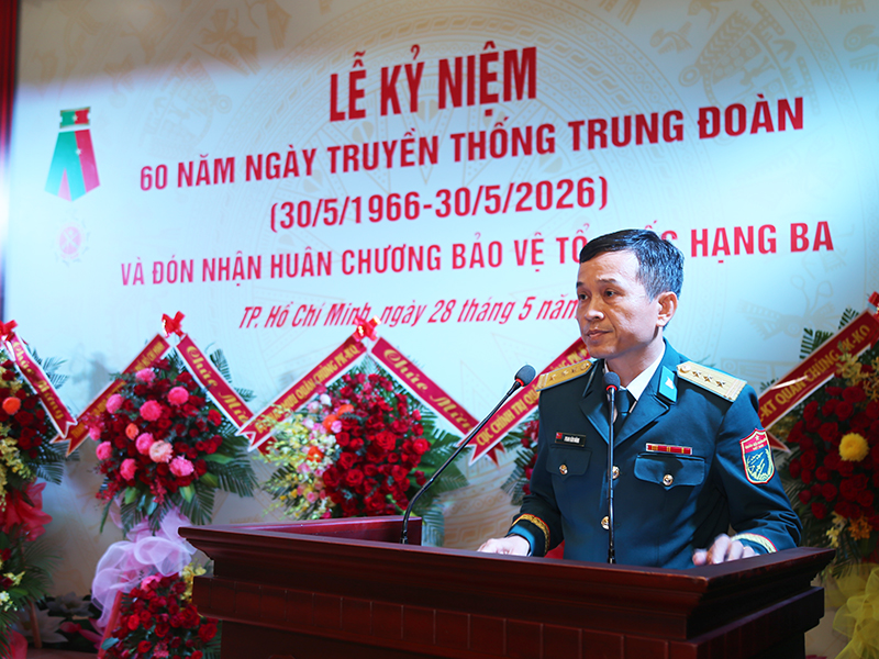 Trung đoàn 263 kỷ niệm 60 năm ngày truyền thống và đón nhận Huân chương Bảo vệ Tổ quốc hạng Ba