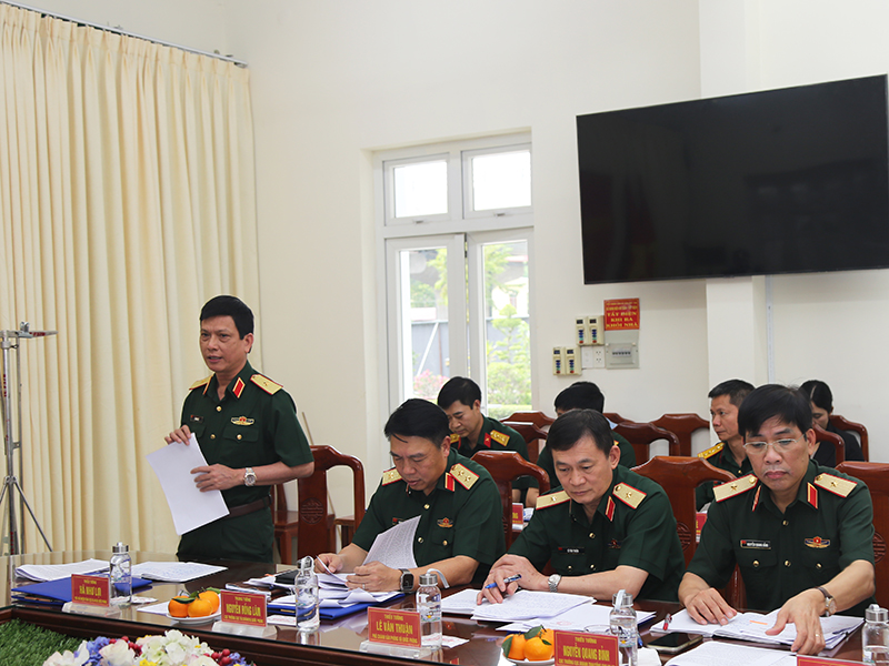 Bộ Quốc ph&ograve;ng l&agrave;m việc với Qu&acirc;n chủng Ph&ograve;ng kh&ocirc;ng - Kh&ocirc;ng qu&acirc;n về c&ocirc;ng t&aacute;c hậu cần, t&agrave;i ch&iacute;nh v&agrave; đầu tư x&acirc;y dựng cơ bản