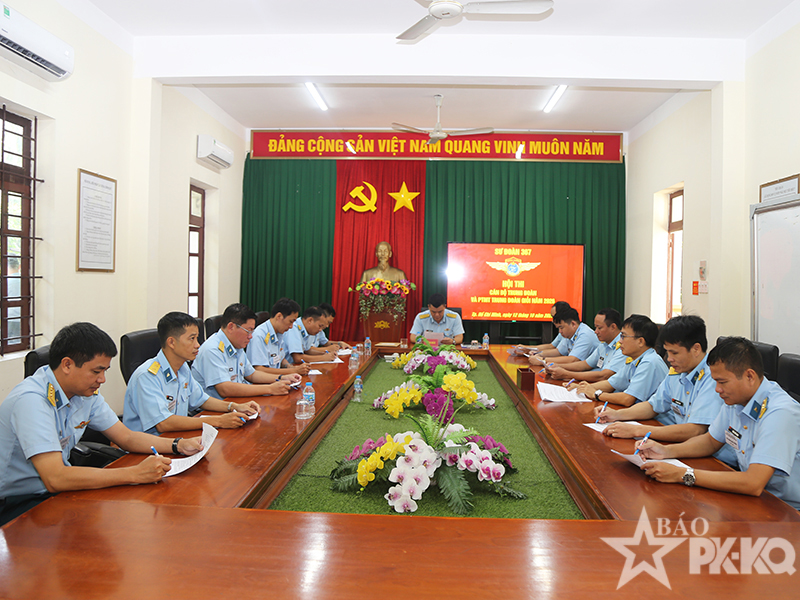 Sư đoàn 367 khai mạc Hội thi cán bộ Trung đoàn và Phó tham mưu trưởng Trung đoàn giỏi năm 2026
