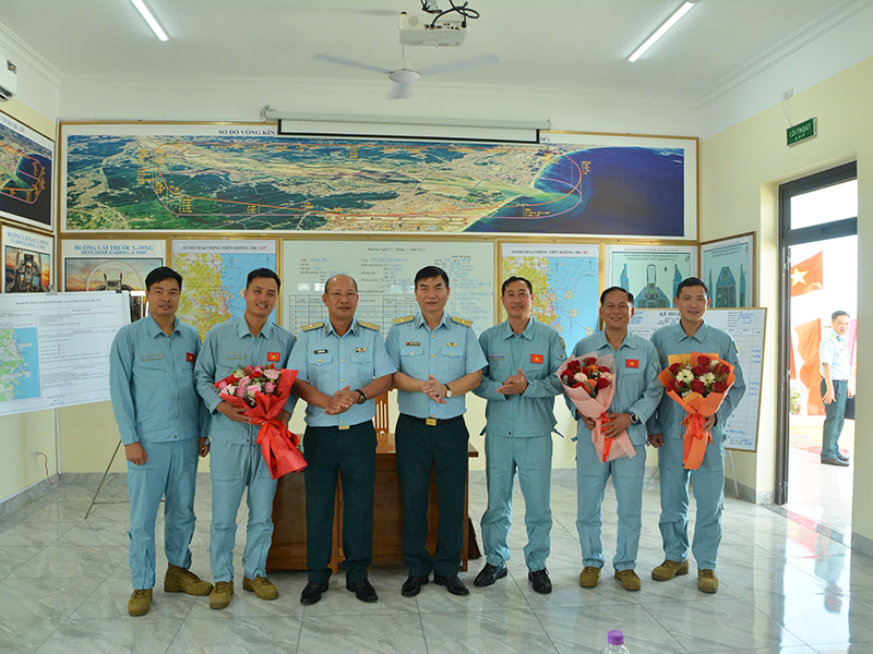 TRUNG ĐO&Agrave;N 910 TỔ CHỨC TH&Agrave;NH C&Ocirc;NG BAN BAY C&Aacute;N BỘ  MỞ ĐẦU NĂM HUẤN LUYỆN 2026