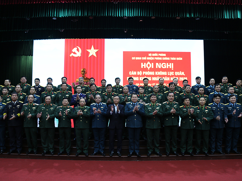 Cơ quan Chủ nhiệm Ph&ograve;ng kh&ocirc;ng to&agrave;n qu&acirc;n tổ chức Hội nghị C&aacute;n bộ Ph&ograve;ng kh&ocirc;ng lục qu&acirc;n, Ph&ograve;ng kh&ocirc;ng nh&acirc;n d&acirc;n năm 2026.