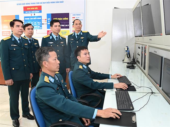 60-nam-vung-buoc-phat-trien