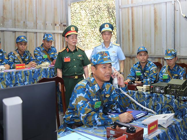 bo-quoc-phong-kiem-tra-luyen-tap-chuyen-trang-thai-san-sang-chien-dau-tai-su-doan-367