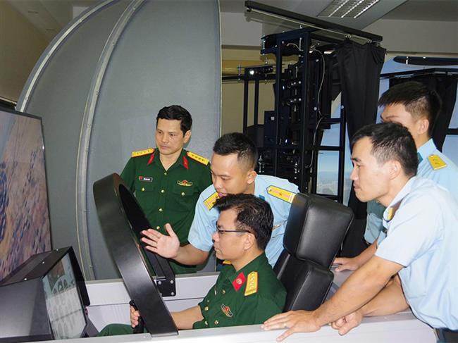 bo-tong-tham-muu-kiem-dinh-chat-luong-chuong-trinh-dao-tao-phi-cong-phan-luc-tai-truong-si-quan-khong-quan