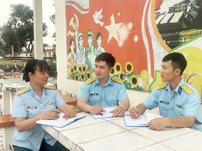 can-bo-tre-nhiet-tinh-voi-phong-trao-quan-chung