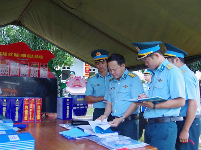 chuan-bi-tu-goc-nang-tam-huan-luyen-chien-si-moi-2026