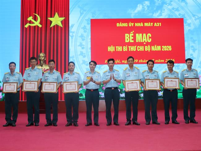 dang-uy-nha-may-a31-to-chuc-hoi-thi-bi-thu-chi-bo-nam-2026