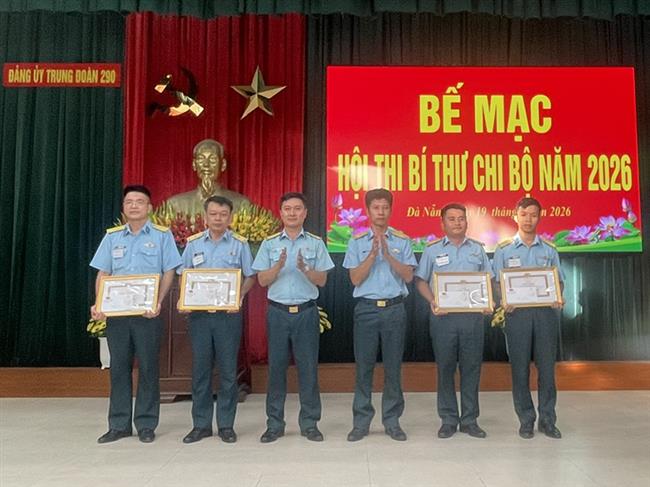 dang-uy-trung-doan-290-to-chuc-hoi-thi-bi-thu-chi-bo-nam-2026