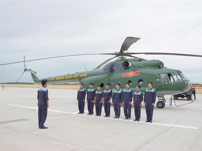 dong-luc-moi-tu-ban-bay-dau-xuan