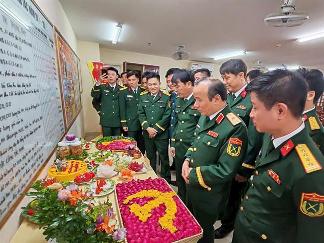 he-dao-tao-giang-vien-khoa-hoc-xa-hoi-va-nhan-van-dau-an-truyen-thong-va-khat-vong-vuon-len