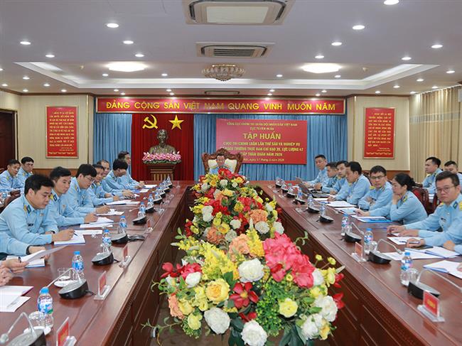hoi-nghi-tap-huan-cuoc-thi-chinh-luan-lan-thu-sau-va-nghiep-vu-co-quan-thuong-truc-ban-chi-dao-35-luc-luong-47-toan-quan-nam-2026