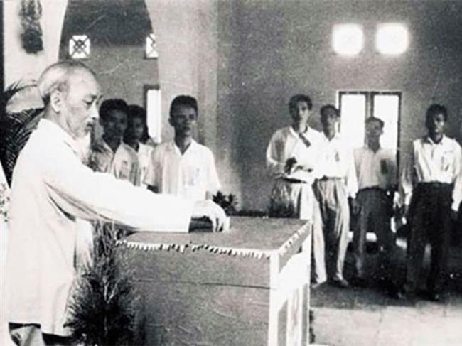 khang-dinh-quyen-lam-chu-cua-nhan-dan-trong-linh-vuc-lap-phap