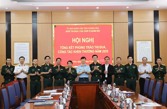 khoi-thi-dua-so-2-cac-don-vi-quan-doi-tren-dia-ban-tinh-khanh-hoa-tong-ket-phong-trao-thi-dua-cong-tac-khen-thuong-nam-2025