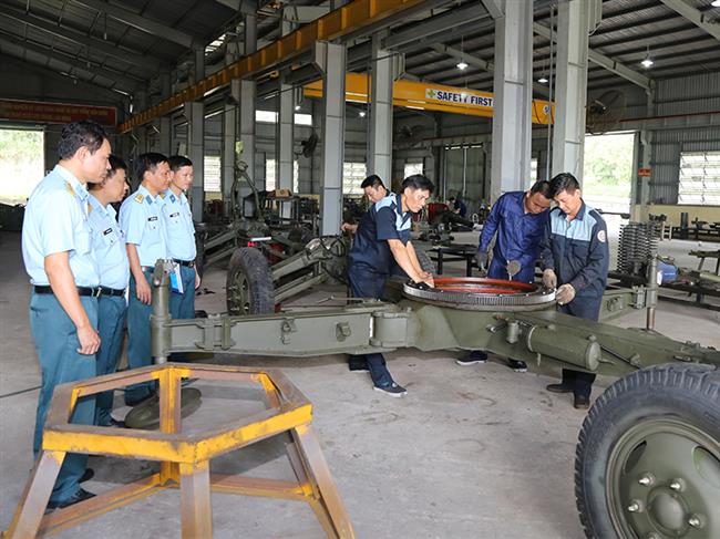 ngay-dau-nam-o-nha-may-a29