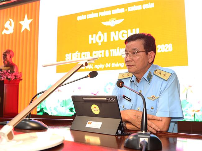quan-chung-phong-khong-khong-quan-so-ket-cong-tac-dang-cong-tac-chinh-tri-6-thang-dau-nam-2026