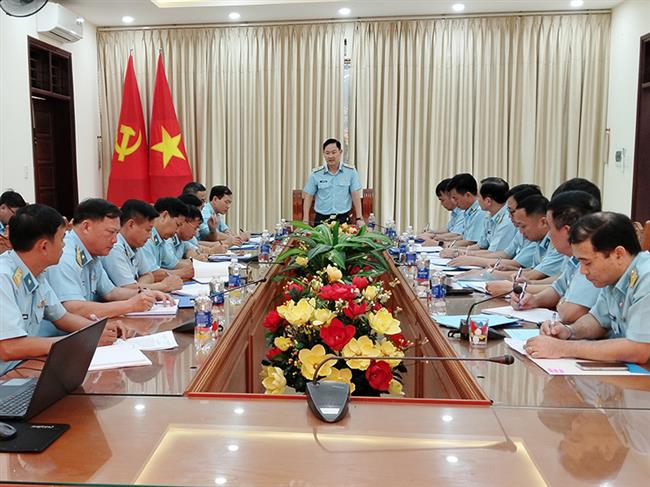 quan-chung-phong-khong-khong-quan-kiem-tra-cong-tac-tiep-nhan-chien-si-moi-va-chuan-bi-huan-luyen-nam-2026-tai-su-doan-375
