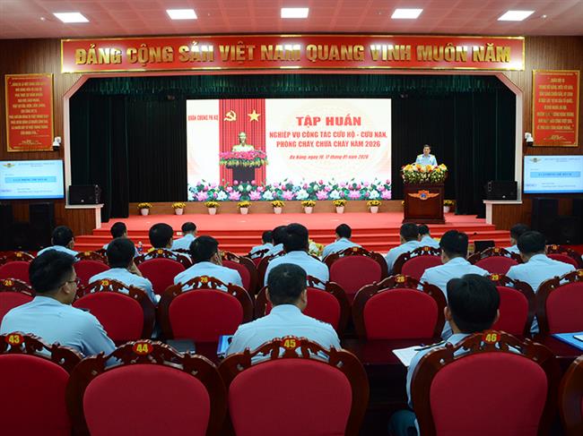 quan-chung-phong-khong-khong-quan-tap-huan-nghiep-vu-cong-tac-cuu-ho-cuu-nan-phong-chay-chua-chay