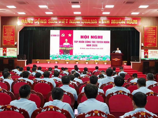 su-doan-372-to-chuc-hoi-nghi-tap-huan-cong-tac-tuyen-huan-nam-2026