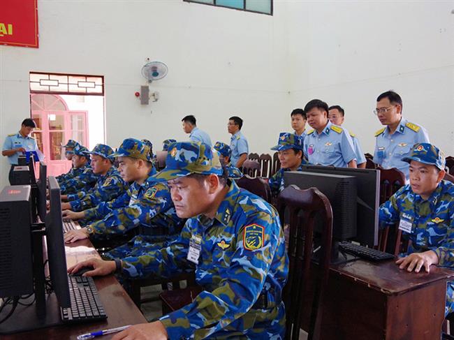 su-doan-377-to-chuc-hoi-thi-can-bo-chi-huy-co-quan-trung-doan-tieu-doan-24-gioi