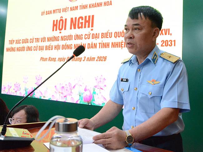 thieu-tuong-vu-dai-duong-pho-tu-lenh-quan-chung-phong-khong-khong-quan-tiep-xuc-cu-tri-tai-tinh-khanh-hoa