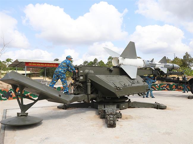 trung-doan-263-thi-dua-lap-cong-mung-ngay-truyen-thong