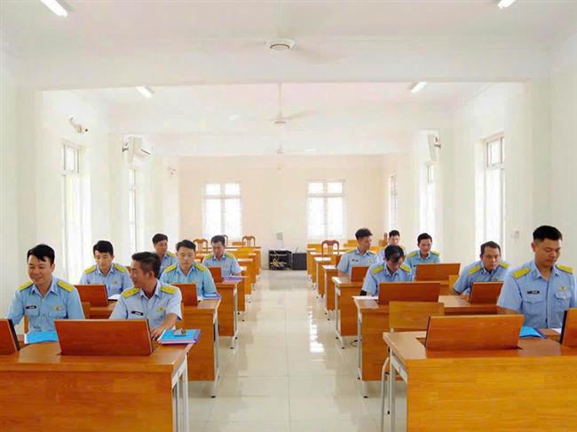 trung-doan-920-to-chuc-hoi-thi-can-bo-giang-day-chinh-tri-va-bao-cao-vien-gioi-nam-2026