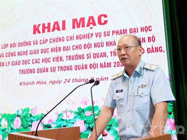 khai-mac-lop-boi-duong-nghiep-vu-su-pham-dai-hoc-va-cong-nghe-giao-duc-hien-dai