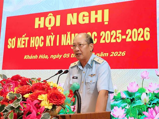 truong-si-quan-khong-quan-so-ket-hoc-ky-i-nam-hoc-2025-2026