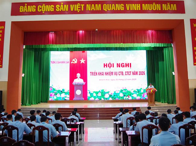 truong-si-quan-khong-quan-to-chuc-hoi-nghi-trien-khai-nhiem-vu-cong-tac-dang-cong-tac-chinh-tri-nam-2026