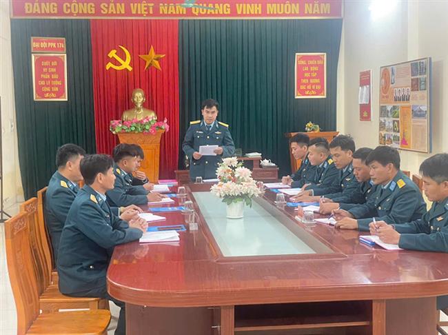 xay-dung-to-chuc-dang-“4-tot”-o-dang-bo-trung-doan-240