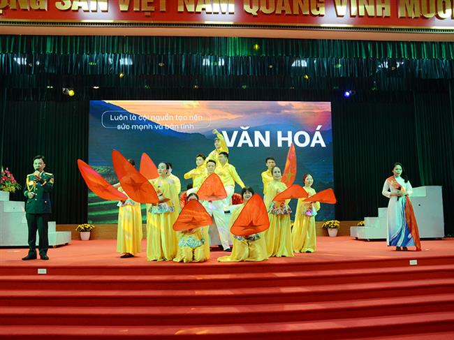 doi-moi-sang-tao-trong-hoi-thi-can-bo-doan-gioi-va-tuyen-truyen-vien-tre-o-su-doan-372